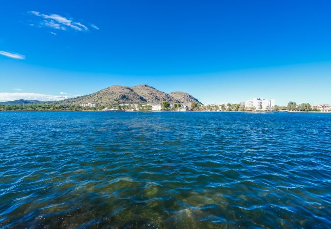 Ferienhaus in Alcúdia - Haus in der Nähe vom Strand Nenufars mit Bergblick Ferienhaus in Alcúdia - Haus in der Nähe vom Strand Nenufars mit Bergblick