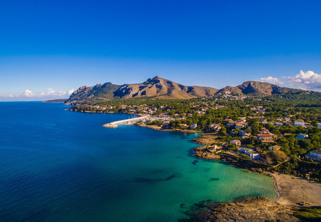 Ferienhaus in Alcudia - Haus in der Nähe vom Strand Nenufars mit Bergblick