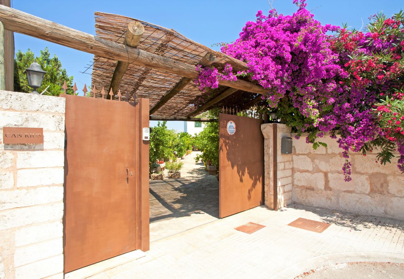 Finca in Muro - Ländliche Finca can Rius in Muro mit Pool
