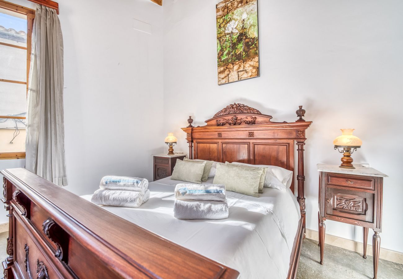 Ferienhaus in Buger - Ländliches Haus Ca Sa Tati auf Mallorca