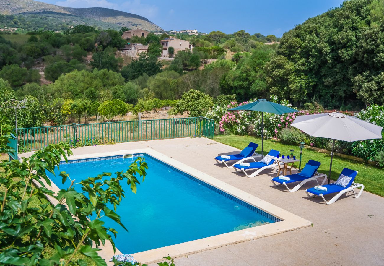 Finca in Arta - Ländliche Finca mit Panoramablick und Pool Es sementeret auf Mallorca