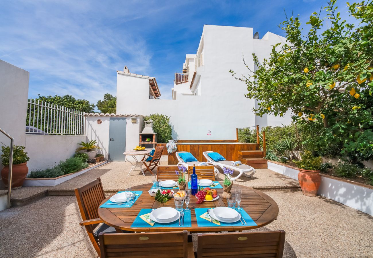 Ferienhaus in Alcudia - Haus mit Meerblick Casa Sa Marina in Alcudia
