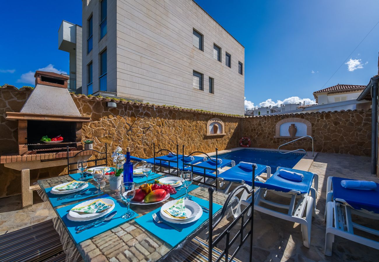 Ferienhaus in Puerto Pollensa - Haus Puerto Pollensa Villa Pintor Pool strandnah