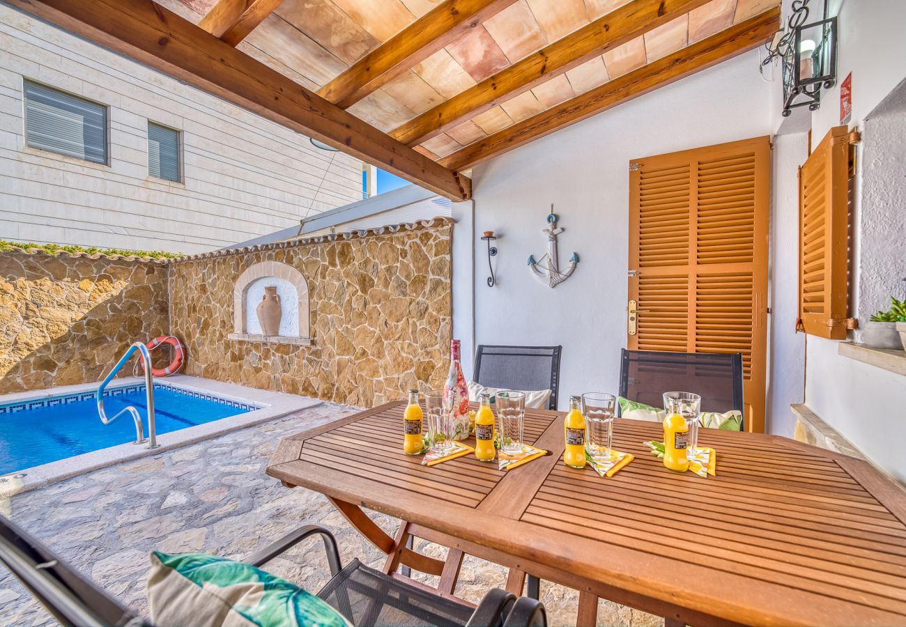 Ferienhaus in Puerto Pollensa - Haus Puerto Pollensa Villa Pintor Pool strandnah