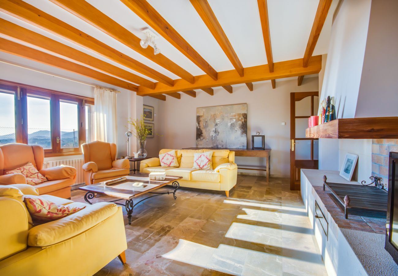 Finca in Inca - Ländliche Villa auf Mallorca Es Putxet mit Schwimmbad 