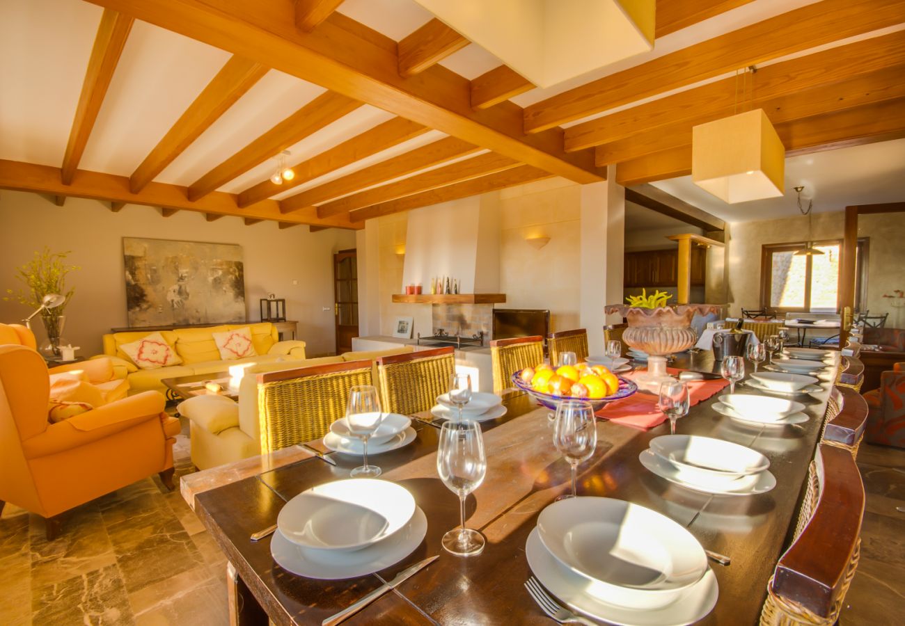 Finca in Inca - Ländliche Villa auf Mallorca Es Putxet mit Schwimmbad 