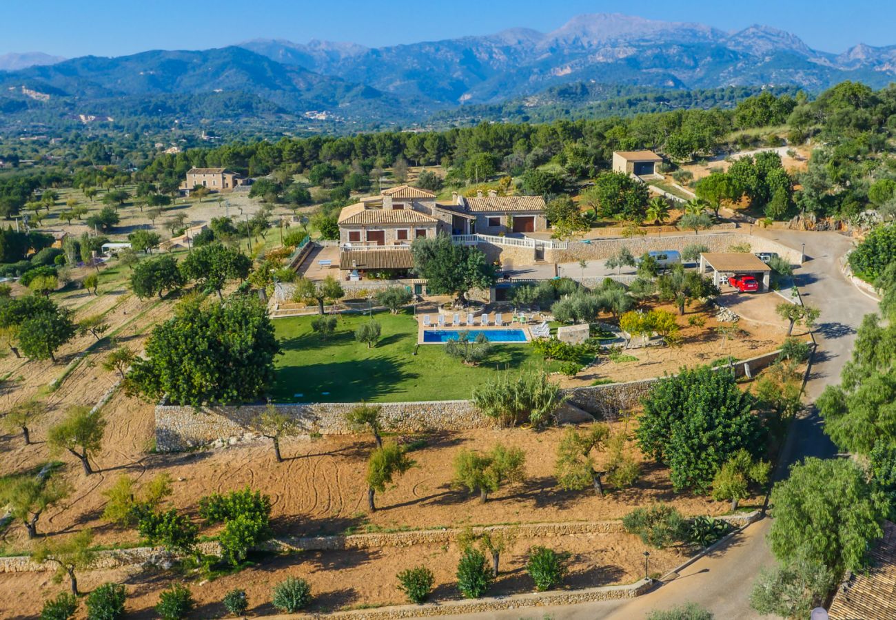 Finca in Inca - Ländliche Villa auf Mallorca Es Putxet mit Schwimmbad 
