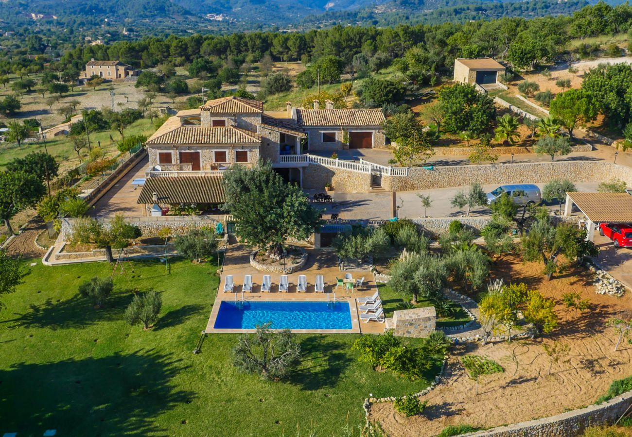 Finca in Inca - Ländliche Villa auf Mallorca Es Putxet mit Schwimmbad 