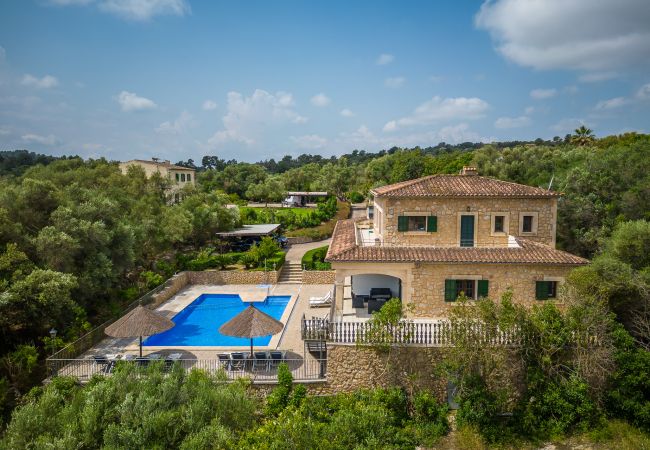 Finca in Petra - Ferienhäuser mit Privatpool und schöne ausblicke auf Mallorca