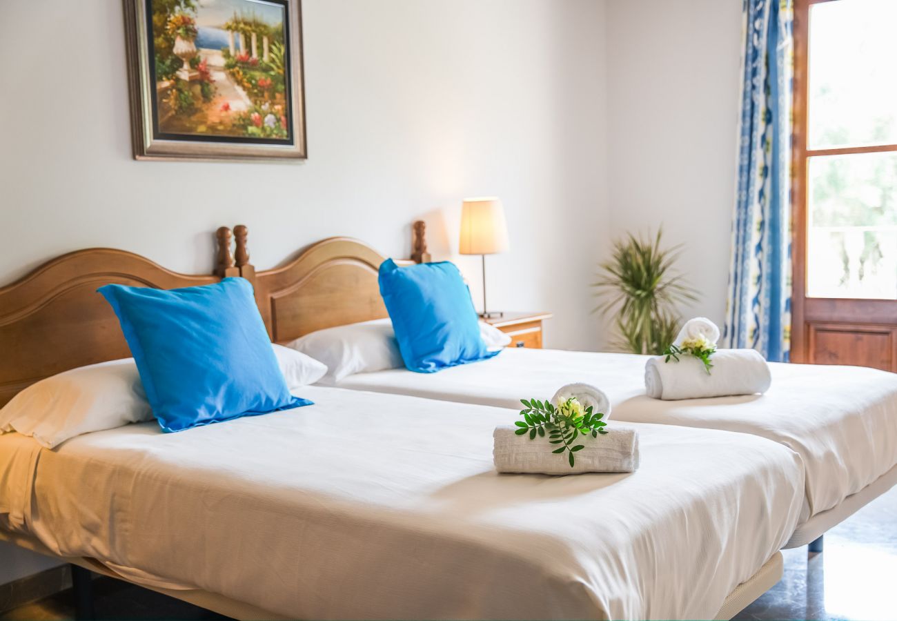Finca in Petra - Ferienhäuser mit Privatpool und schöne ausblicke auf Mallorca