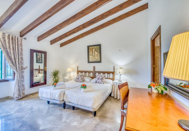 Finca in Petra - Finca Son Perxa auf Mallorca mit Pool und Grillplatz Finca in Petra - Finca Son Perxa auf Mallorca mit Pool und Grillplatz