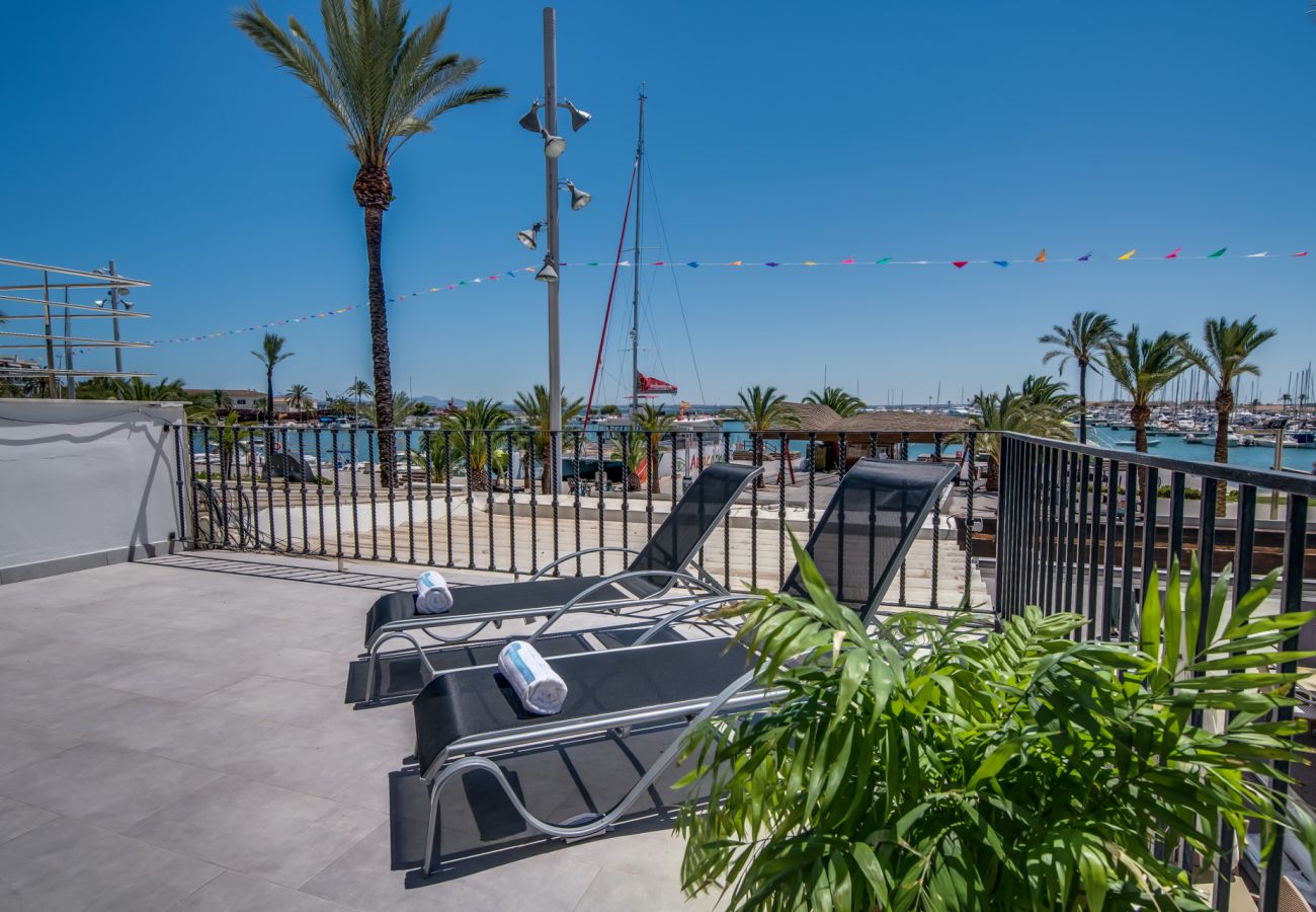 Ferienwohnung in Puerto de Alcudia - Wohnung Hafen Alcudia Mary mit Meerblick 