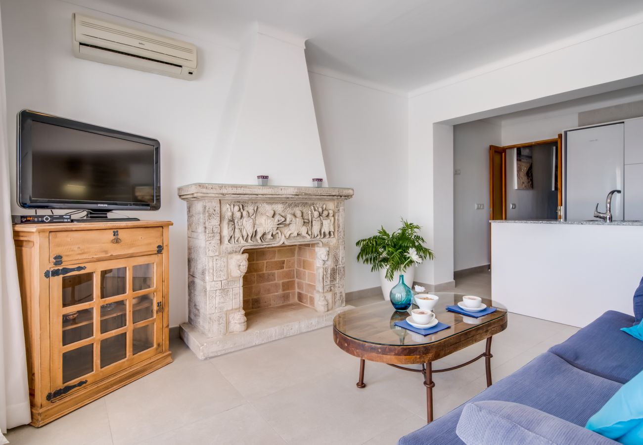 Ferienwohnung in Puerto de Alcudia - Wohnung Hafen Alcudia Mary mit Meerblick 
