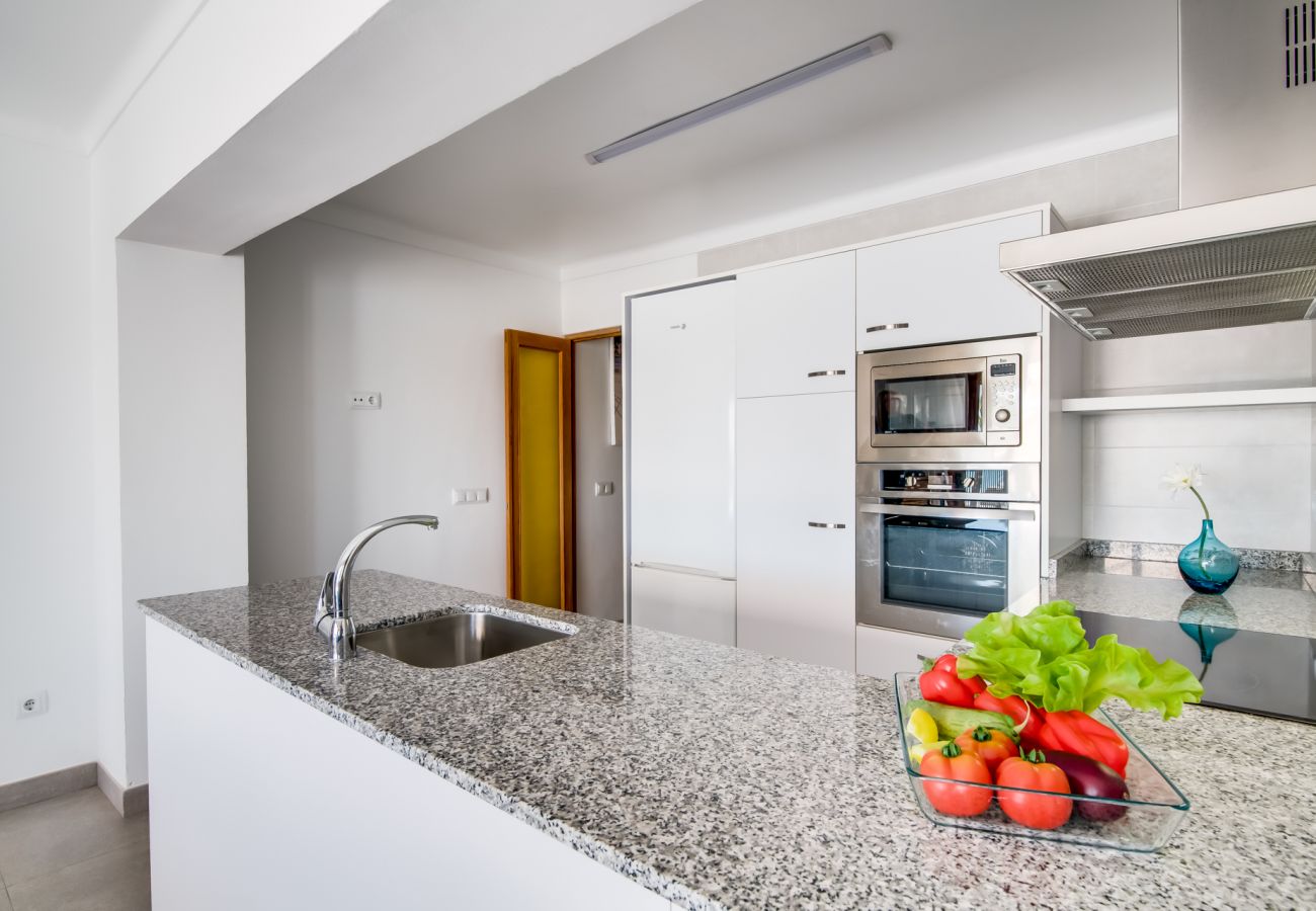 Ferienwohnung in Puerto de Alcudia - NEW Renovated apartment with sea views in a beautiful location