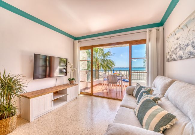Ferienwohnung in Alcúdia - Blue Bay Wohnung mit Schwimmbad in Alcudia Strand Ferienwohnung in Alcúdia - Blue Bay Wohnung mit Schwimmbad in Alcudia Strand