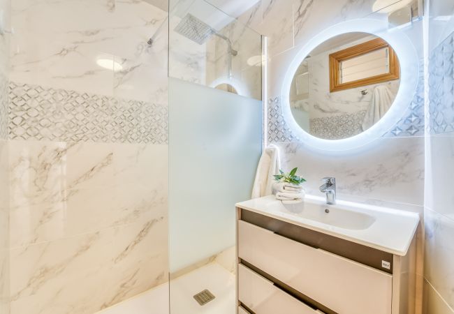 Ferienwohnung in Alcúdia - Blue Bay Wohnung mit Schwimmbad in Alcudia Strand Ferienwohnung in Alcúdia - Blue Bay Wohnung mit Schwimmbad in Alcudia Strand