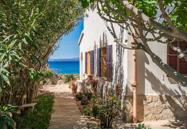 Ferienhaus in Arta - Ferienhäuser vor dem Meer Casa Sa Nau auf Mallorca Ferienhaus in Arta - Ferienhäuser vor dem Meer Casa Sa Nau auf Mallorca