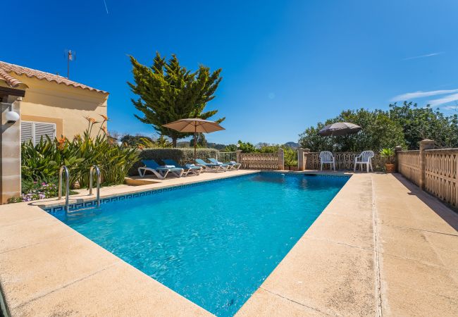 Finca in Capdepera - Ferienhäuser mit Privat Pool Es Baladre auf Mallorca