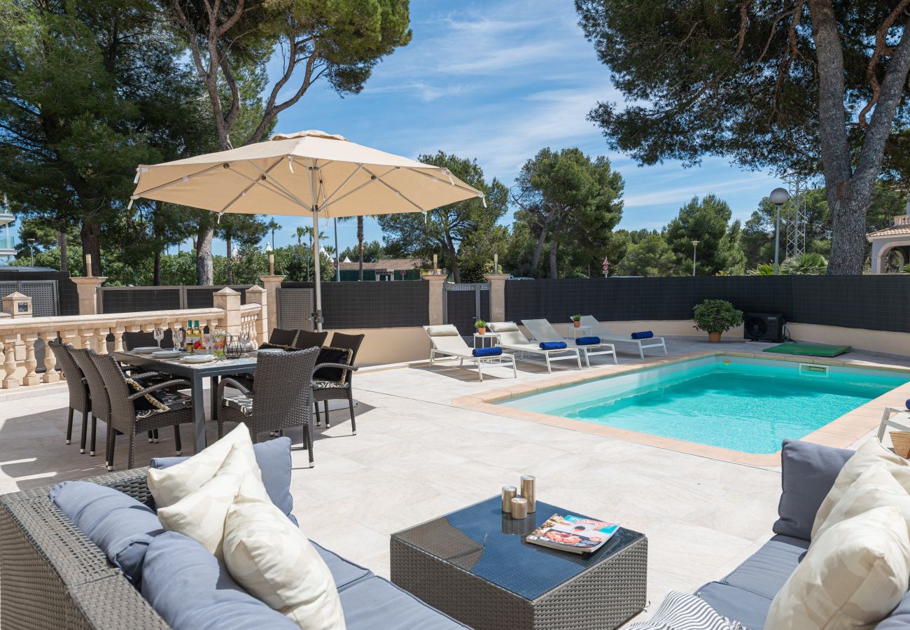 Ferienhaus in Muro - Villa Hilary mit privatem Pool in der Nähe des Strandes von Muro