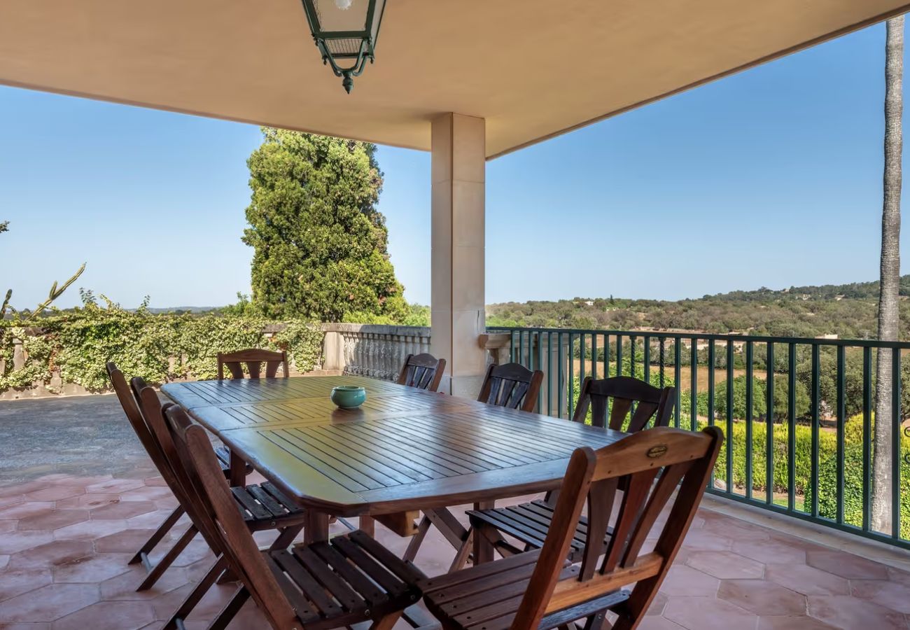Ferienhaus in Costitx - Ländliche Finca Son Tomasset auf Mallorca mit Schwimmbad