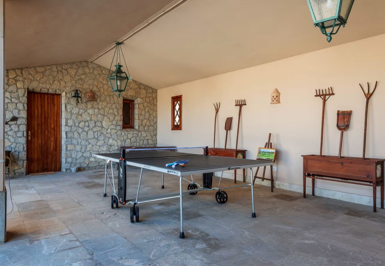 Ferienhaus in Costitx - Ländliche Finca Son Tomasset auf Mallorca mit Schwimmbad