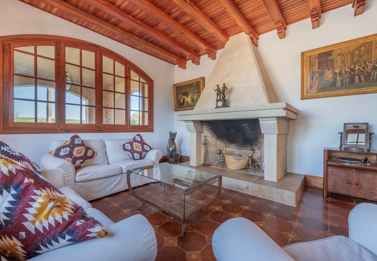Ferienhaus in Costitx - Ländliche Finca Son Tomasset auf Mallorca mit Schwimmbad