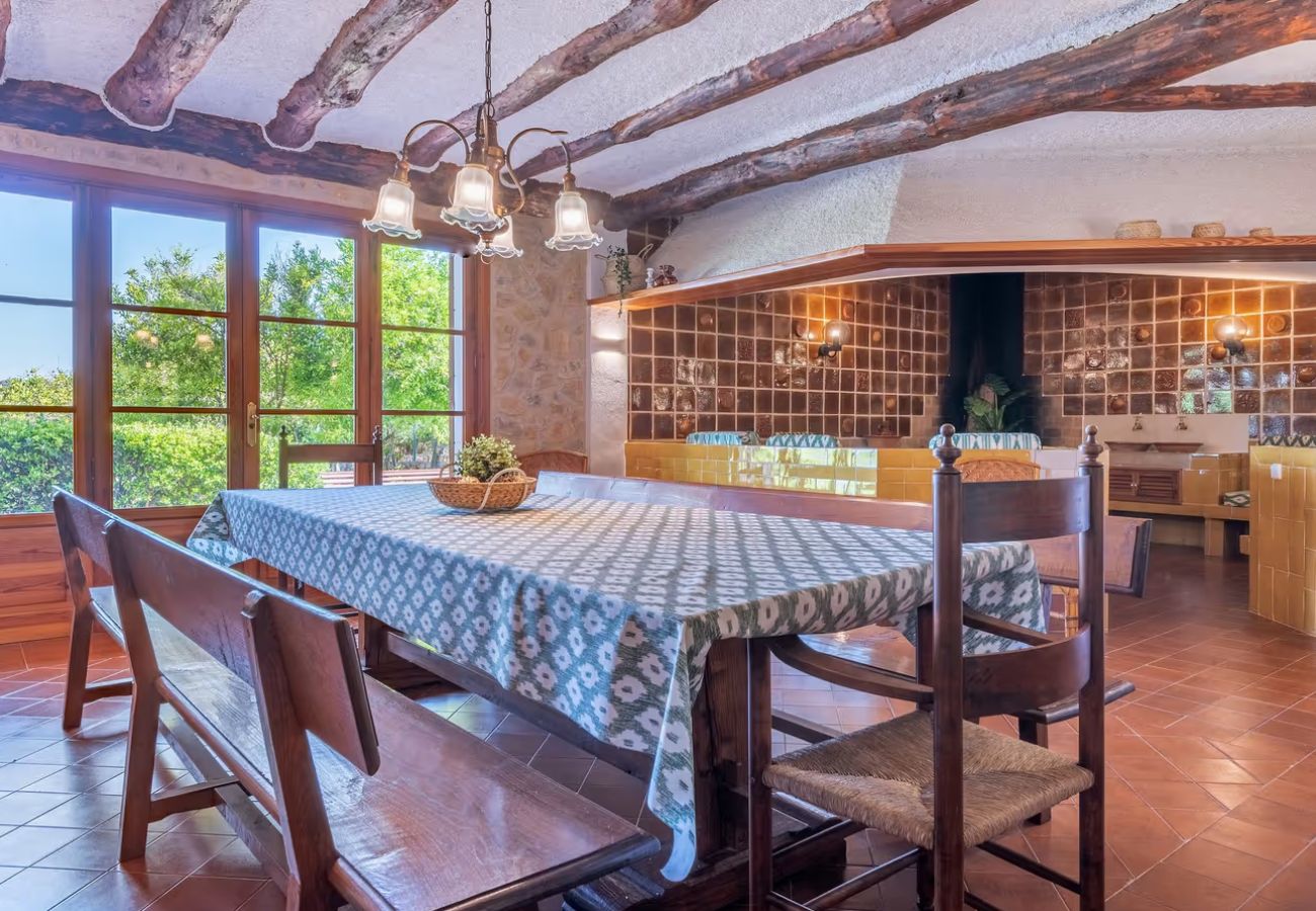 Ferienhaus in Costitx - Ländliche Finca Son Tomasset auf Mallorca mit Schwimmbad