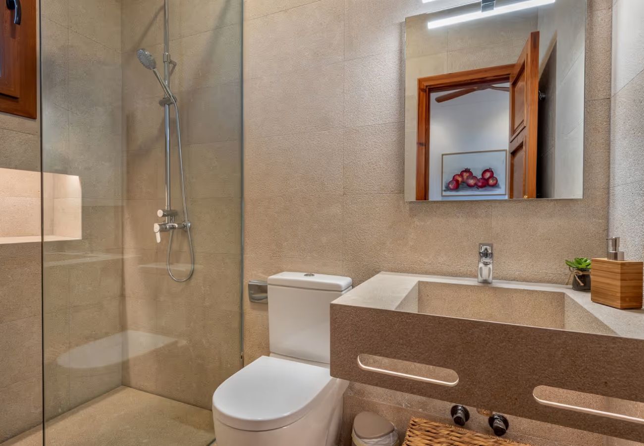 Ferienhaus in Costitx - Ländliche Finca Son Tomasset auf Mallorca mit Schwimmbad