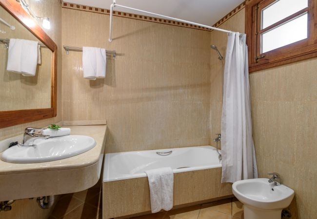 Finca in Petra - Rustikale Finca mit privatem Pool und Blick auf Son March auf Mallorca Finca in Petra - Rustikale Finca mit privatem Pool und Blick auf Son March auf Mallorca