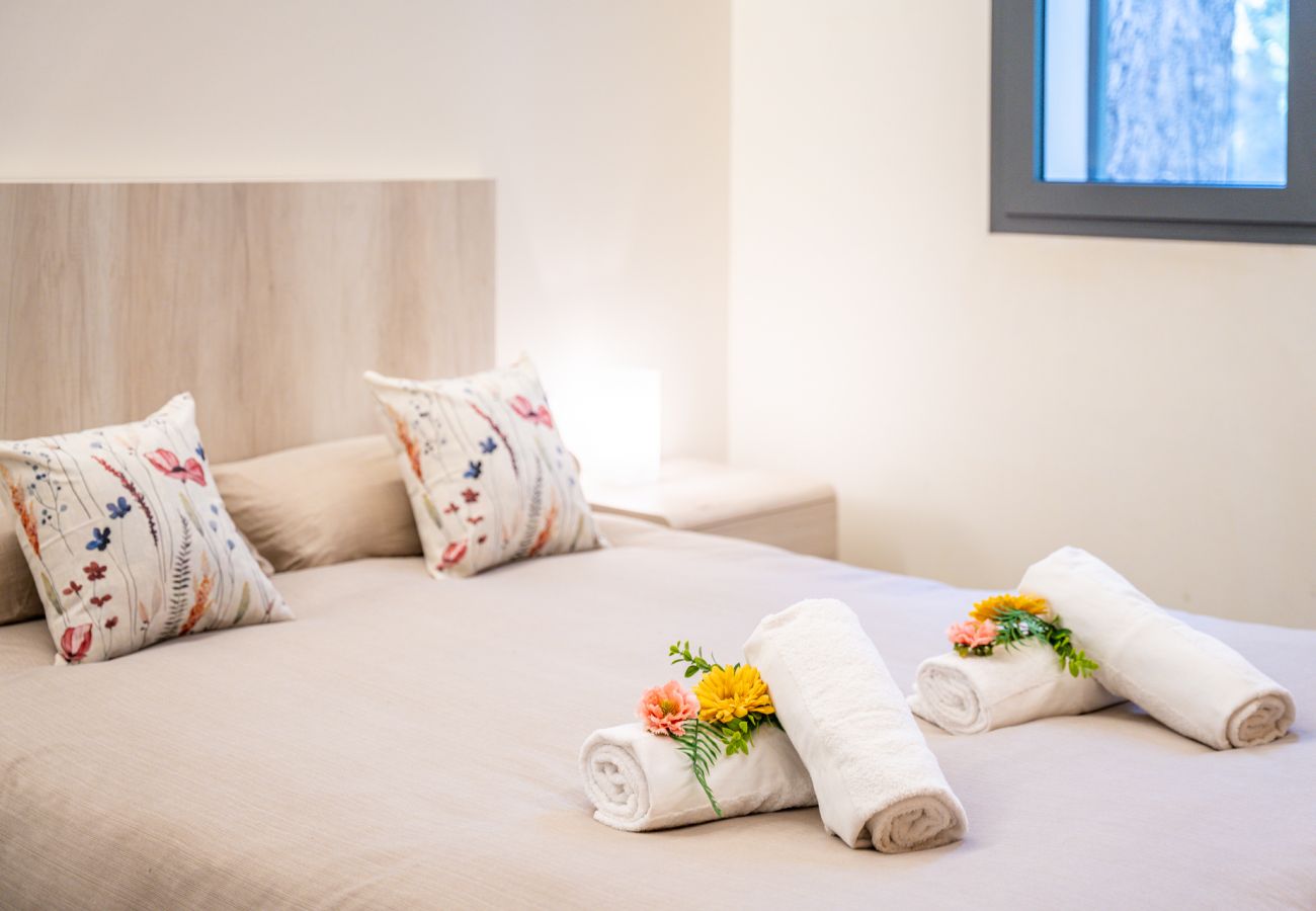 Ferienhaus in Sa Pobla - Villa Alzina f&amp;amp;amp;amp;uuml;r 6 Personen mit Pool auf Mallorca