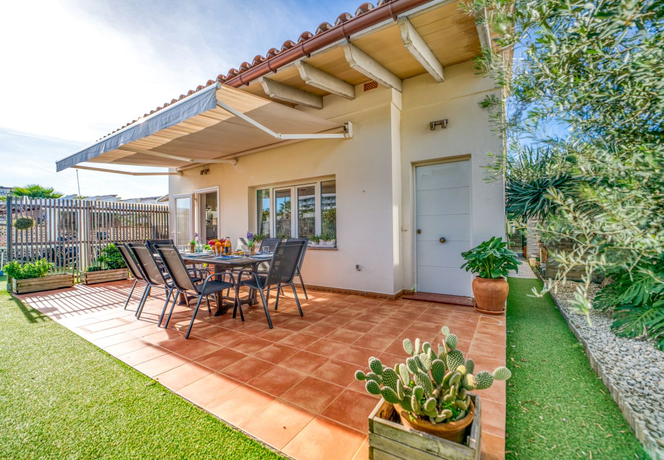 Ferienhaus in Alcudia - Haus mit Pool Casa Falco am Strand von Alcudia