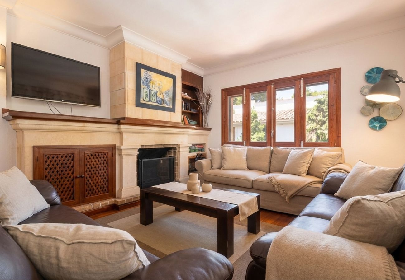 Ferienhaus in Alcudia - Haus in Alcúdia Bell Lloc mit Pool in Meeresnähe