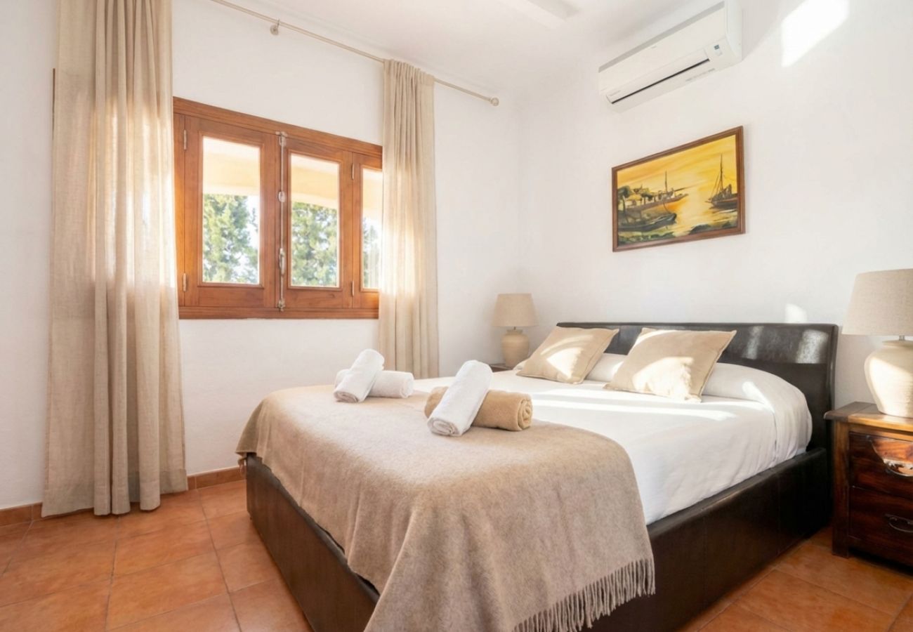 Ferienhaus in Alcudia - Haus in Alcúdia Bell Lloc mit Pool in Meeresnähe