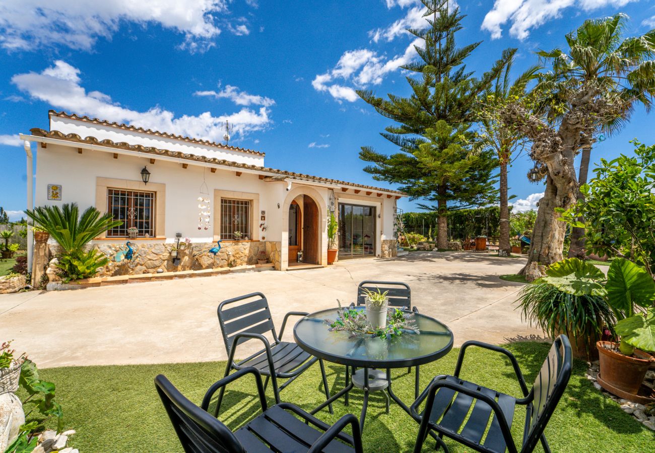 Finca in Llubi - Finca mit Pool Can Pintat auf Mallorca