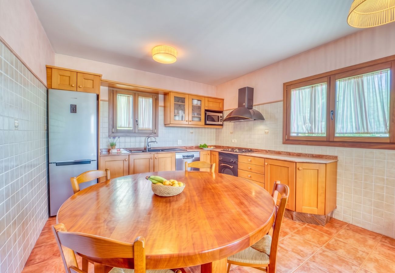 Chalet in Sa Pobla - Finca mit Pool und Whirlpool in Son Crestes, Sa Pobla