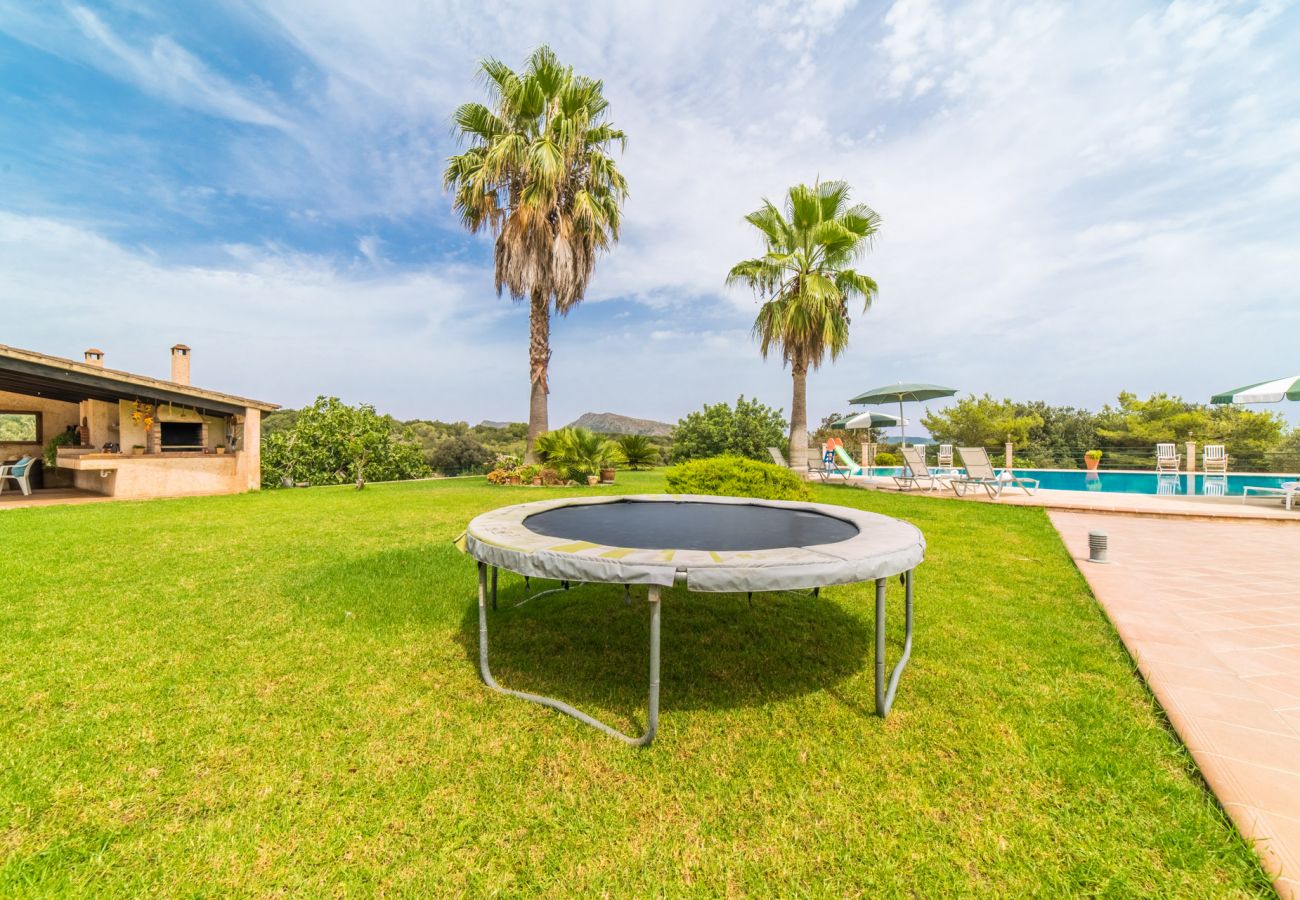 Finca familiar con entretenimiento para niños en Mallorca