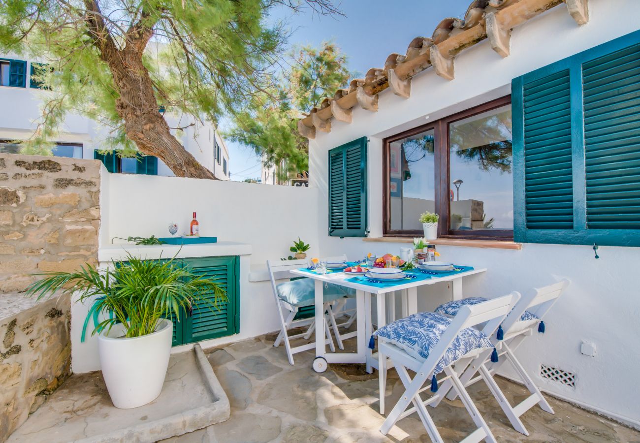 Apartamento en Cala San Vicente - Apartamento en la playa Barques 3 en Mallorca