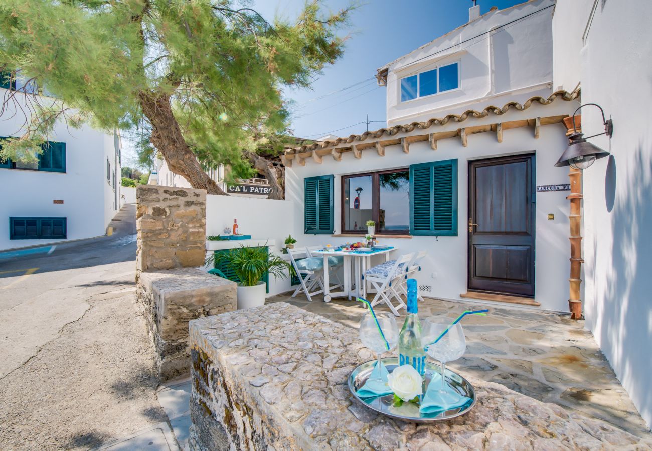 Apartamento en Cala San Vicente - Apartamento en la playa Barques 3 en Mallorca
