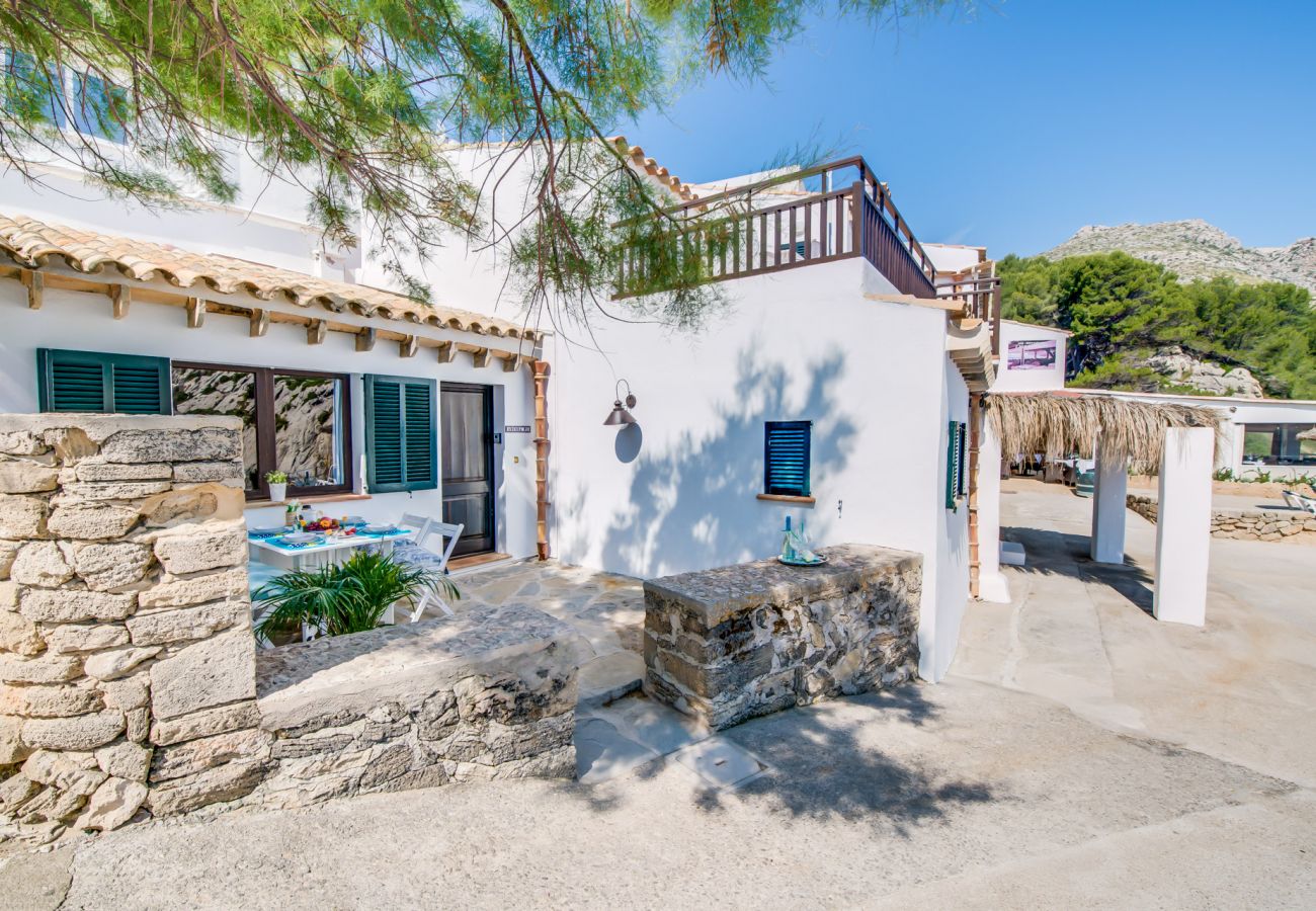 Apartamento en Cala San Vicente - Apartamento en la playa Barques 3 en Mallorca