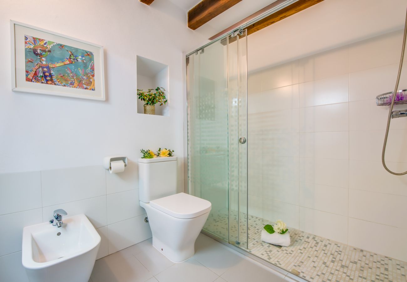 Apartamento en Cala San Vicente - Apartamento en la playa Barques 3 en Mallorca