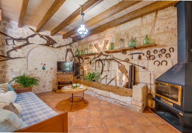 Casa en Sa Pobla - Casa rústica Cal Tio con piscina en Mallorca Casa en Sa Pobla - Casa rústica Cal Tio con piscina en Mallorca
