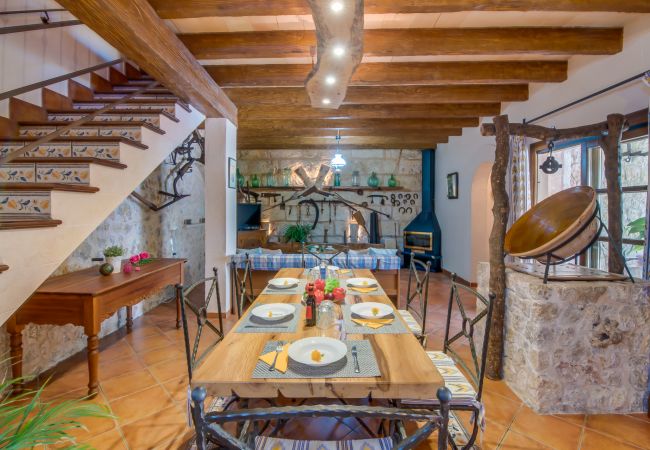 Casa en Sa Pobla - Casa rústica Cal Tio con piscina en Mallorca Casa en Sa Pobla - Casa rústica Cal Tio con piscina en Mallorca