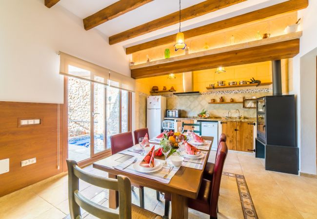Casa en Sa Pobla - Casa rústica Cal Tio con piscina en Mallorca Casa en Sa Pobla - Casa rústica Cal Tio con piscina en Mallorca