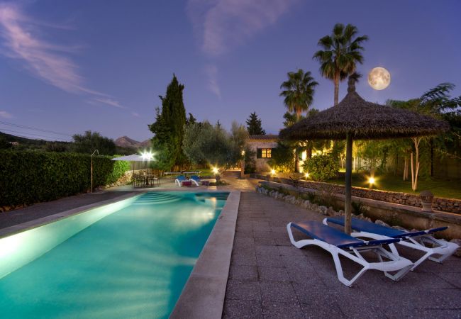 Casa en Alcúdia - Casa de piedras Es Pujolet con piscina en Alcudia 