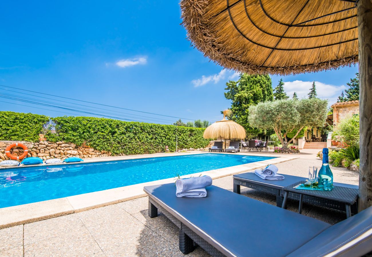 Casa en Alcúdia - Casa de piedras Es Pujolet con piscina en Alcudia 