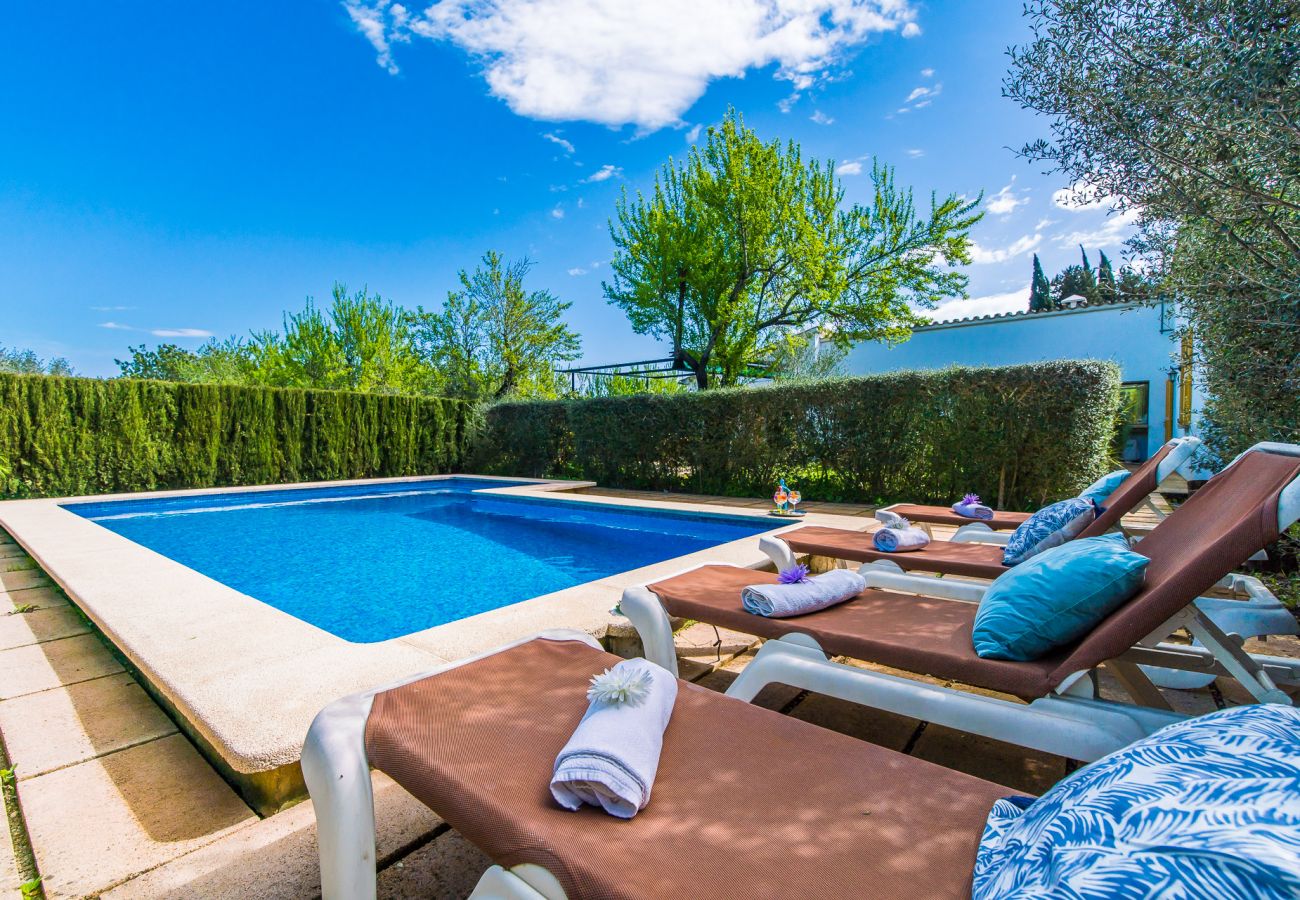 Finca en Selva - Finca rústica Can Flauta con piscina en Mallorca
