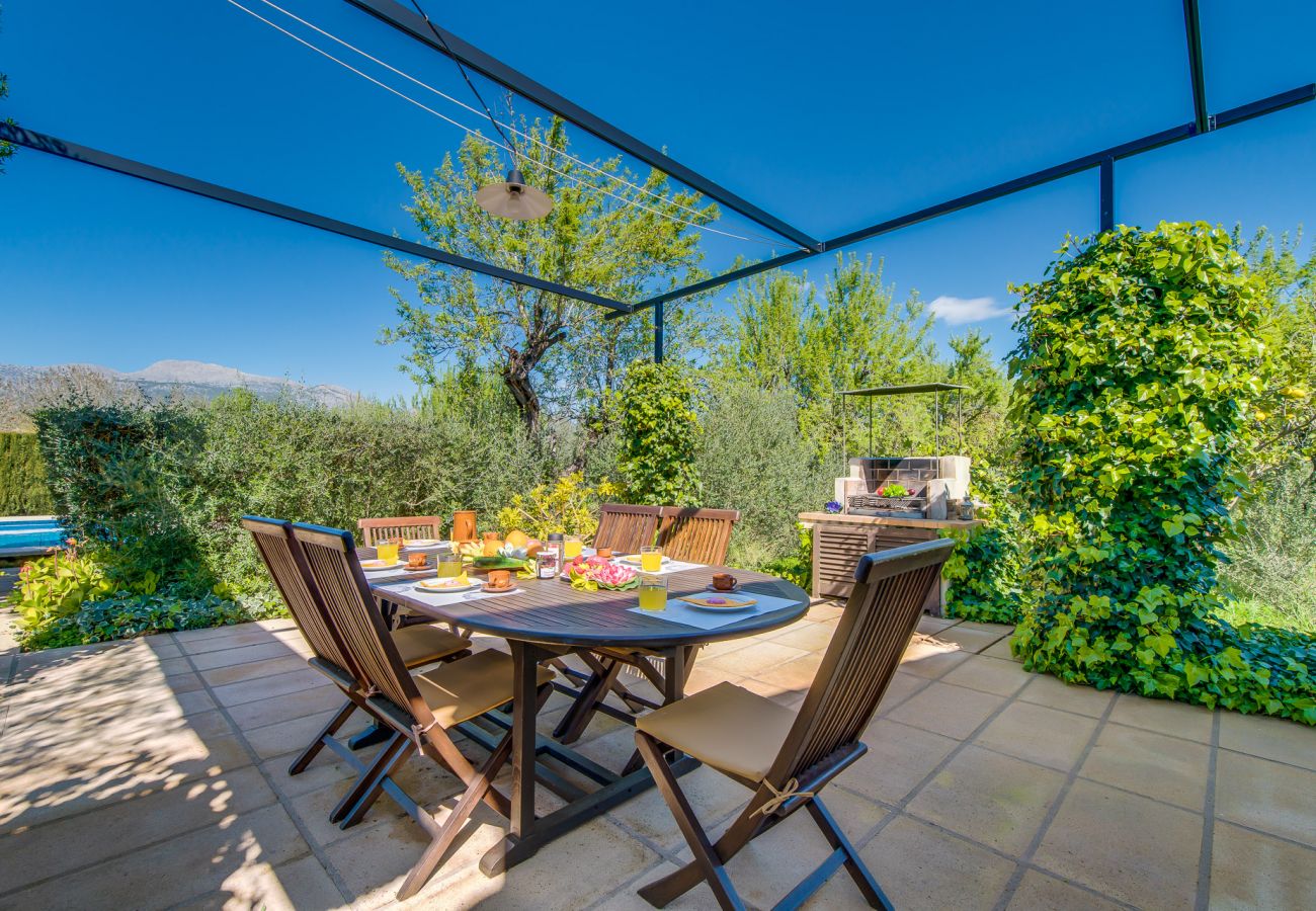 Finca con piscina y barbacoa en Mallorca