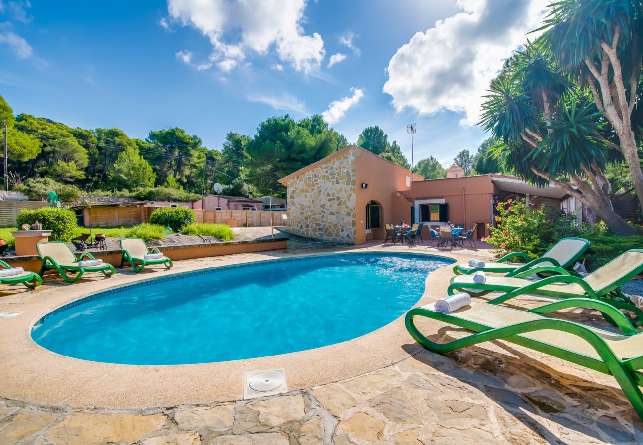 Acogedora Finca con barbacoa y piscina en Mallorca