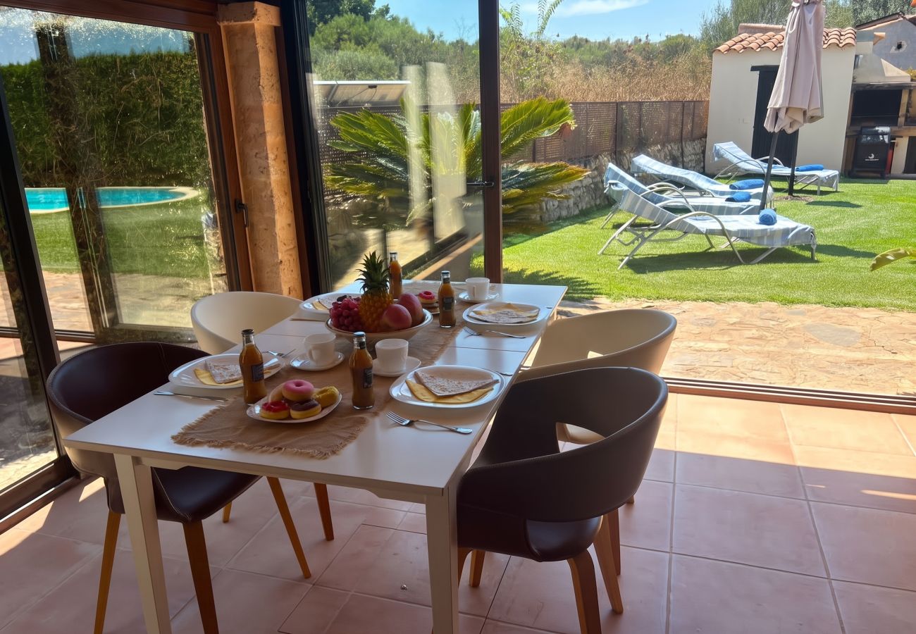 Finca en Petra - Finca rural Es Puput con piscina en Mallorca