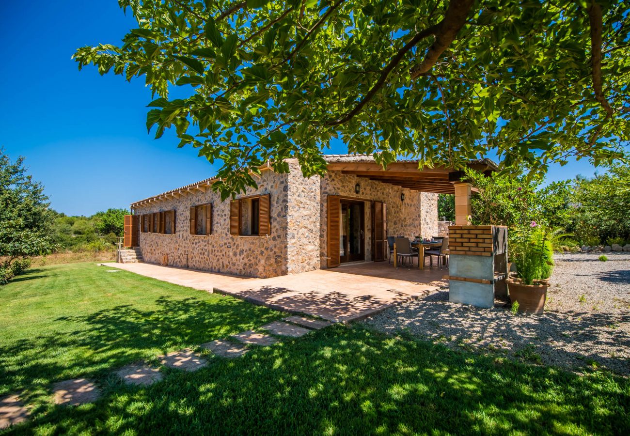 Finca en Capdepera - Finca rural con gran piscina Mamici en Mallorca